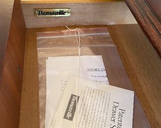 $495 - Thomasville chest 40Wx36Hx19D