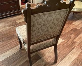 $50 - Eastlake chair 