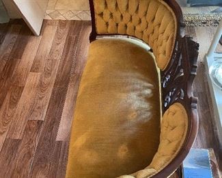 $350 - Rounded back American small setee 