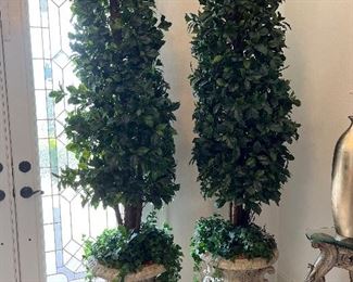 8 - $160 	Pair of faux plants 94Tx 22
