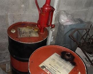 Antique Bennett Oil Pump W/ Drum