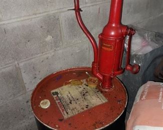 Antique Bennett Oil Pump W/ Drum
