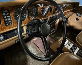On offer is this beautiful 1988 Silver Spur Rolls Royce. 
Upholstery: Tan hide/piped magnolia hide. Paint color is magnolia and tan everflex
Mileage: 101,135

To place a bid: Text “Rolls Royce” to  615-854-8535 to get bid-site link. 

Bids will be accepted through 3:00P CST Sunday 3/26.