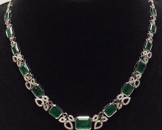 18KT WHITE GOLD EMERALD BERYL & DIAMOND NECKLACE, 24.94ct EMERALDS, 4.22ct DIAMONDS, 37.1g, GGA APPRAISAL $98,620,