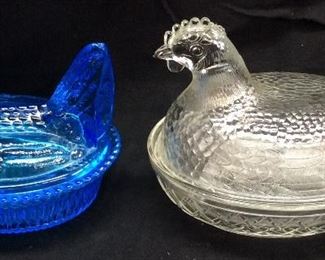 (2) VTG. HEN ON A NEST GLASS FIGURINES