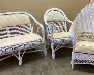 3 PIECE WHITE WICKER & RATTAN PATIO FURNITURE