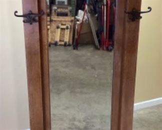 HALL TREE WITH MIRROR