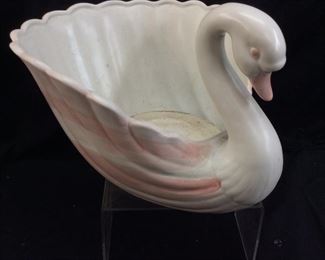 FITZ & FLOYD COQUILLE SWAN