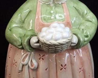 VTG. FITZ & FLOYD GRANNY PIG COOKIE JAR