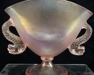 VTG. FENTON PINK IRIDESCENT DOLPHIN FISH FAN VASE
