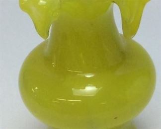 VINTAGE ART GLASS YELLOW VASE