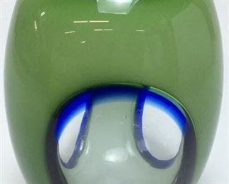 VINTAGE ART GLASS VASE