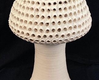 MUSHROOM TABLE LAMP