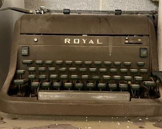 Royal Vintage Typewriter.