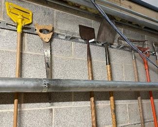 Sample Tools - Spades, Rakes, Pitch Forks, etc.