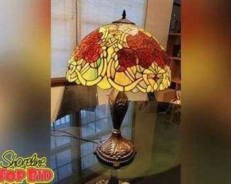 Beautiful Tiffany Style Faux Stained Glass Lamp