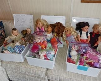 Antique dolls included with contemporary dolls