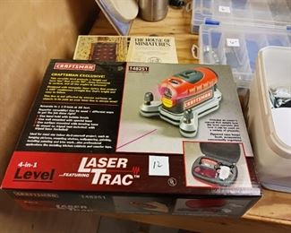 Four in one laser track level