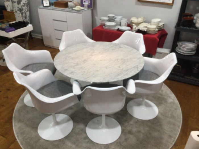 Marble top Tulip table & Chairs