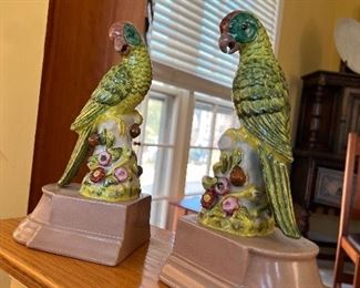Porcelain ceramic parrot bookends