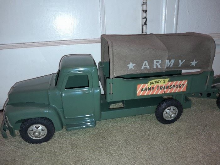 VINTAGE MINT CONDITION BUDDY L ARMY TRANSPORT TRUCK W/ CANOPY & CANNON! *BRAND NEW IN THE BOX*