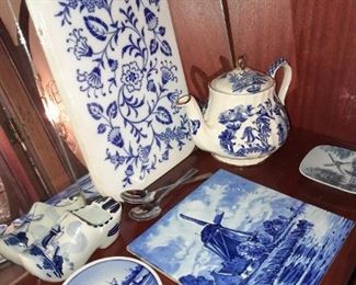 Delft Blue & White Porcelain Collection