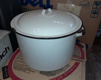 White & Black Tin Enamel Oversized Pot