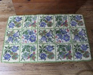 Vintage Hand Hooked Rug or Wall Hanging