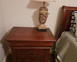 End table and lamp
