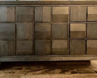 Macy's Matrix Server 5'9" x 32" x 22"