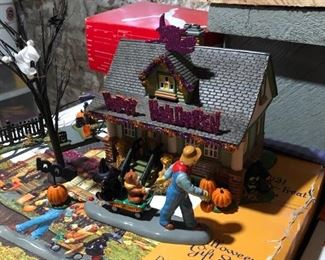 DEPT. 56 HALLOWEEN