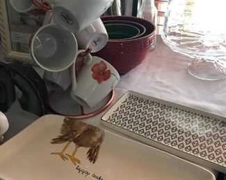 SERVING ITEMS AND COFFEE RACK