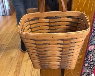 LONGABERGER BASKET