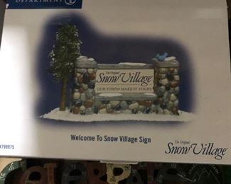 DEPT. 56 SNOW VILLAGE