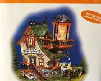 DEPT. 56 HALLOWEEN HOUSE