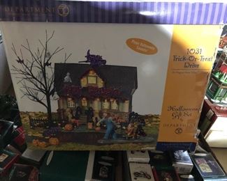 DEPT. 56 HALLOWEEN