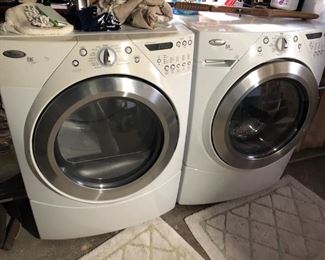 MATCHING WASHER AND DRYER