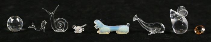 89	Grouping of Art Glass Animals	Royal Krona mouse, Mod snail, Iris dragonfly, Sabino opalescent poodle knife rest, tallest 2 1/4" tall, some scratches and nicks.
