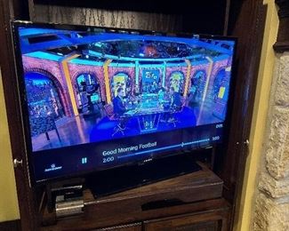 #124) - $75 - Samsung 42 inch Flat Screen	42 inch