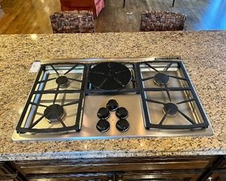 #I $1000) Kitchen Island with Granite Countertop, Cabinets and Drawers.  Stove Sold Separately.  83" Wide x 40" Deep x 36" Tall.  Purchaser must remove on their own or with their own contractor help prior to March 31. 