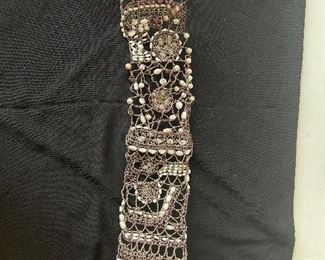 Susan Horth of London Choker