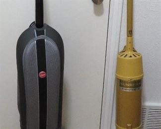 Hoover, vintage stick broom