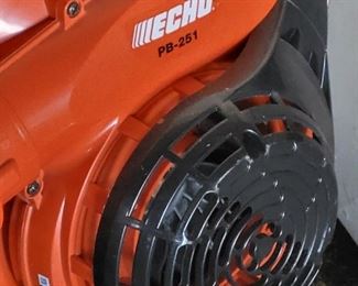 ECHO PB-251 GAS BLOWER