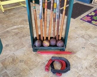 CROQUET  SET