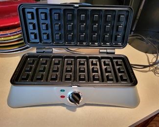 WAFFLE STICK BY CUISNART