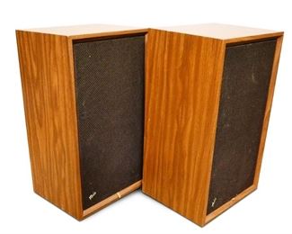 Vintage Fisher Speakers (Set of 2)