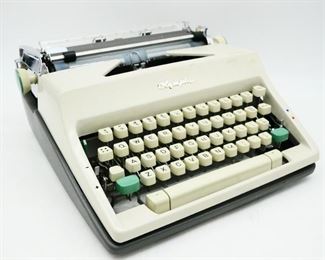 Vintage Olympia SM9 Portable Typewriter w/Case