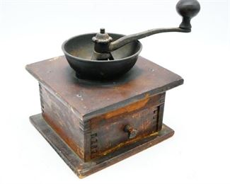 Vintage Coffee Grinder w/Collection Drawer