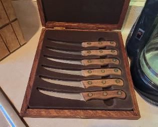 Chicago Cutlery Steak Knives