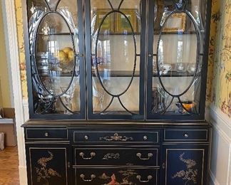 Black Chiniserie Hutch